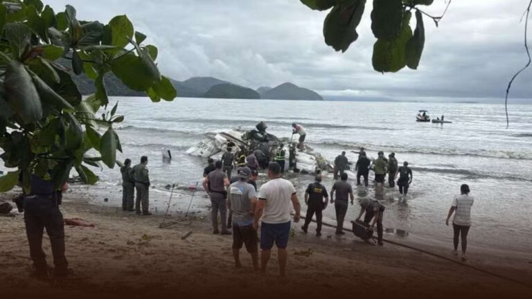 Avião cai em Ubatuba e deixa vitimas