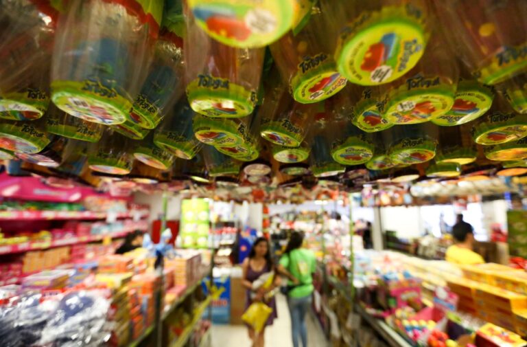 Páscoa: com preços altos, trocas de consumidores, as marcas reduz porções e alternativas