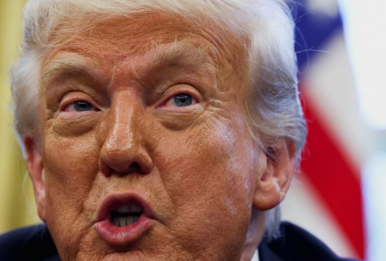 trump-diz-que-estava-relutante-em-continuar-aumentando-as-tarifas-na-china