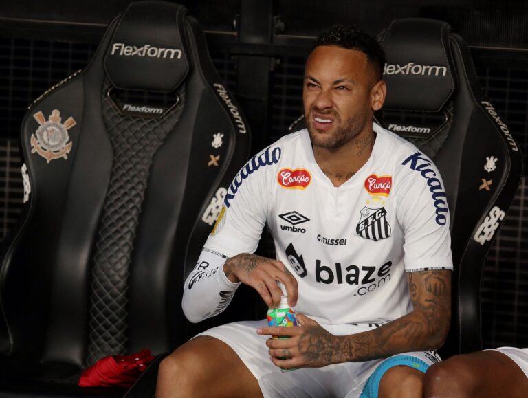 santos-confirma-nova-lesao-por-neymar-e-nao-estipula-prazos-de-recuperacao