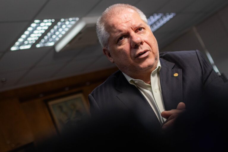 o-presidente-do-inss-e-demitido-apos-suspeita-de-fraude