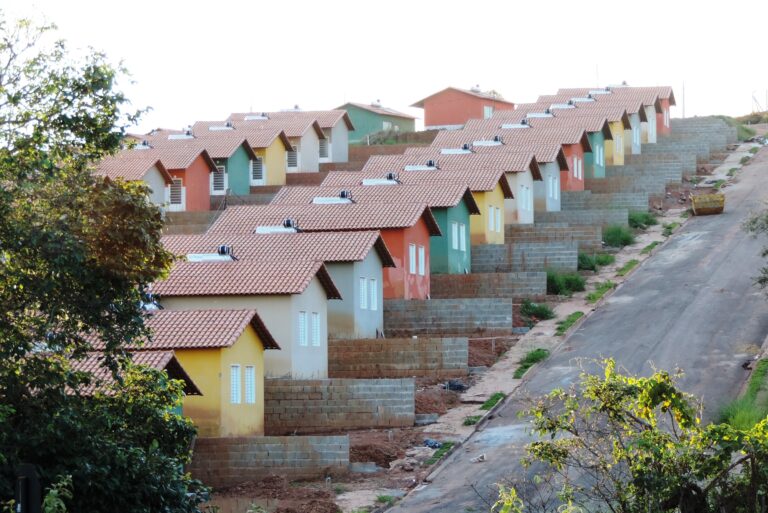 nova-trilha-da-minha-casa,-minha-vida-contorna-o-problema-de-financiamento-imobiliario