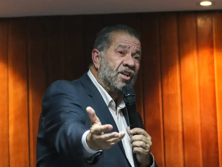 lupi-se-defende-e-nega-omissao-em-fraude-bilionaria-no-inss