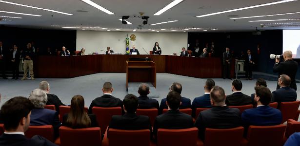 stf-comeca-a-julgar-se-torna-reus-12-acusados-do-nucleo-militar-em-golpe